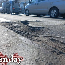 На улице Рыбаковской в Оренбурге водителей поджидают неприятности