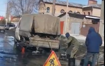 В Оренбурге не успели провести ямочный ремонт дорог в обещанную неделю