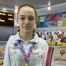 Пловчиха из Орска Виктория Ищиулова завоевала 6 медалей на чемпионате России