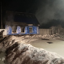 Под Оренбургом во время пожара в собственном доме погибла пенсионерка (18+)