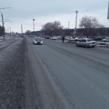 В Новотроицке неизвестный автомобиль протаранил 