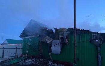 В Курманаевском районе огонь уничтожил жилой дом