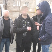 В Орске задержан 20-летний закладчик с крупной партией наркотиков