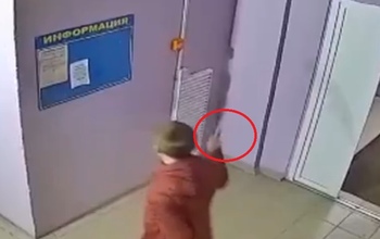 В Оренбурге парень распылил в подъезде неизвестное вещество, пострадал ребенок