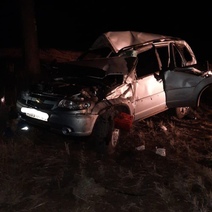 В Кувандыкском районе в ДТП погиб водитель, пассажира зажало в автомобиле