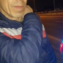 В Оренбурге водитель без прав сунул в бардачок гаишникам 2 000 рублей