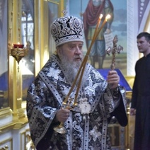 В Оренбурге прошли Пасхальные службы