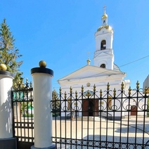 В Оренбурге двое мужчин украли 9 чугунных наверший с забора Никольского собора