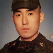 Маленькая дочь узнает о погибшем на Украине отце-герое только из рассказов близких