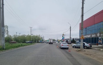 В Оренбурге под колёсами «Тойоты» оказался трехлетний малыш