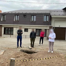 В Оренбурге двое мужчин оставили на дорогах восемь глубоких дыр