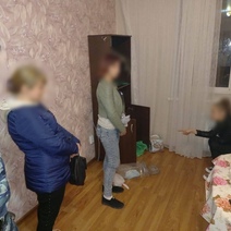 Молодая закладчица из Оренбурга прятала наркотики в том же доме, где жила