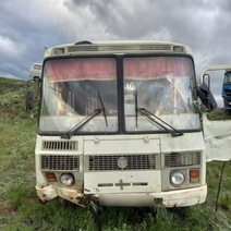 Под Соль-Илецком водитель фуры при обгоне отправил в кювет пассажирский ПАЗ