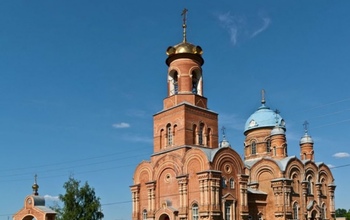 В Пономаревском районе мужчина с ножом пришел в храм разобраться со священником