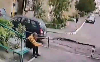 В Оренбурге благодаря камере видеонаблюдения задержан подозреваемый в убийстве (18+)