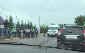 В Бугуруслане на пешеходном переходе сбили мужчину, который нёс деревянный брус