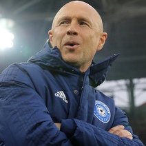 Бывший главный тренер 