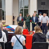 В Оренбургском районе попрощались с погибшим на Украине Маратом Ляминым