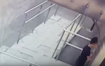 В Домбаровке девятилетний школьник повадился повреждать замочную скважину двери МФЦ