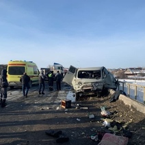 Пьяный водитель фуры, протаранивший в Оренбурге УАЗ дорожников, лишился свободы на 5 лет (18+)