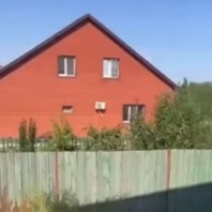 Житель Орска рассказал, зачем же он выставил во дворе гроб и включает траурный марш