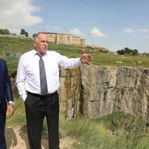 В Дагестане установят 600 метров ограждения у обрыва, где погибла семья из Оренбурга