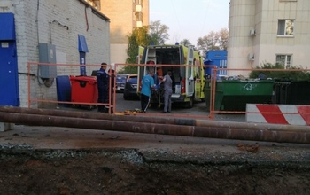 В Оренбурге мужчина неудачно упал в яму