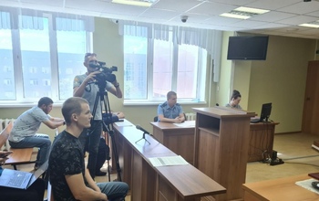 Заместитель председателя КУИ Оренбурга Никита Сафронов останется под домашним арестом