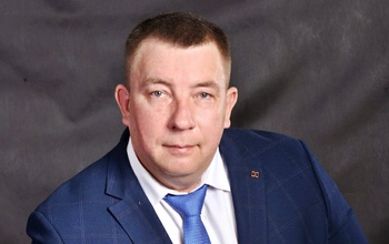 Александр Волков поздравляет коллег и ветеранов отрасли с Днём строителя