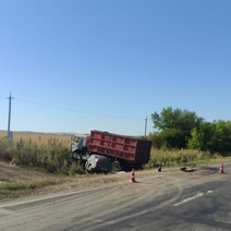 Под Саракташом при столкновении LADA и КамАЗ погибла 84-летняя пассажирка (18+)