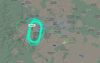 Самолёт Орск – Санкт-Петербург кружил над городом больше часа