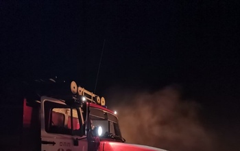 В Адамовском районе тушат природный пожар