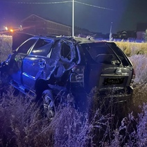       В Оренбурге 18-летний водитель едва не погиб, слетев в кювет