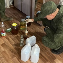 В Александровском районе четверо сельчан скончались от суррогатного алкоголя (18+)