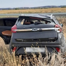 Под Медногорском автомобиль Chery слетел в кювет, пострадала 4-летняя девочка