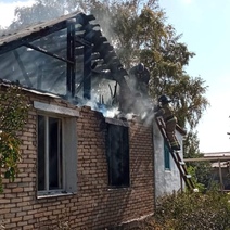 В Адамовском районе из-за неисправной проводки сгорел дом