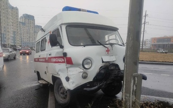 В Оренбурге в больницу попала фельдшер скорой медицинской помощи