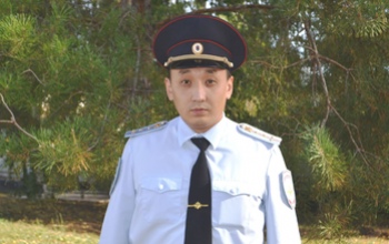 Оренбургский полицейский спас работника АЗС, которому стало плохо