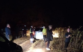 Под Бугурусланом в темном лесу заблудились четверо взрослых и восьмилетний ребенок