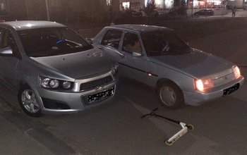 В Оренбурге два ребёнка попали под колёса машин