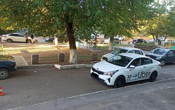 В Оренбурге таксист сбил во дворе трехлетнего ребенка
