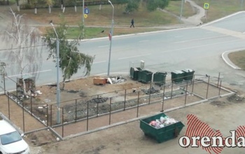 Оренбуржцы возмутились бестолковому обустройству мусорной площадки 