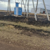 В Новосергиевском районе из-за возгорания травы чуть было не сгорела трансформаторная подстанция