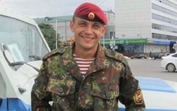 В Гайском городском округе попрощались с погибшим на Украине Дмитрием Тумасовым