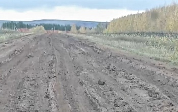 Жители Асекеевского района продолжают жаловаться на дороги из глины