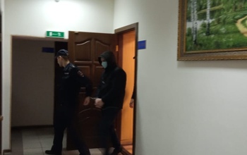 В Оренбурге бывший военный, подозреваемый в изнасиловании, продолжит сидеть в СИЗО (18+)