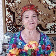 В Оренбурге пропала 85-летняя бабушка в ярко-розовом платке