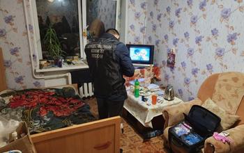 В Орске озверевшая женщина расправилась с соседом, нанеся ему 13 ножевых ранений (18+)