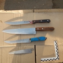 В Оренбурге осужден мужчина, чуть не зарезавший мигранта на рынке (18+)