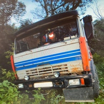 В Оренбурге мужчина второй раз угнал КамАЗ у отца и второй раз попал на нём в ДТП